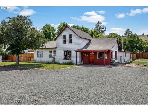 250 N Johnson St, Prairie City, OR, 97869-2115 | Card Image