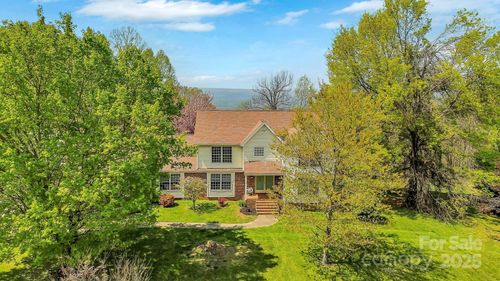 295 Antigua Dr, Moravian Falls, NC, 28654-9883 | Card Image