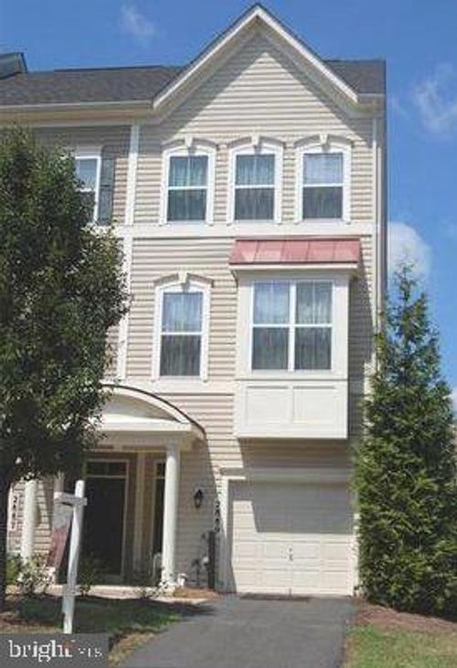 2889 Chinkapin Oak Ln, WOODBRIDGE, VA, 22191-7512 | Card Image