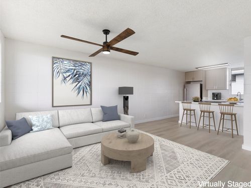 apt-b308-94-010 Leolua St, Waipahu, HI, 96797-1818 | Card Image