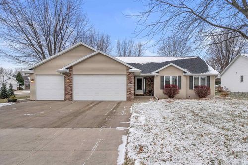 1849 N Edwin Street, GRAND CHUTE, WI, 54913 | Card Image