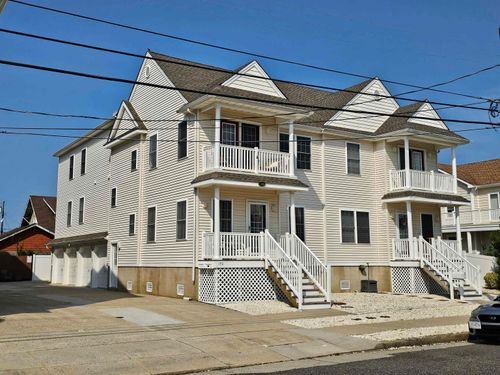 134-134 E Sweetbriar Rd, Wildwood Crest, NJ, 08260-4126 | Card Image