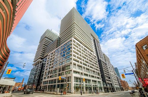 2724-135 Lower Sherbourne St, Toronto, ON, M5A1Y4 | Card Image