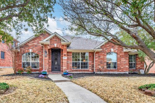 1075 Colleton Ln, Frisco, TX, 75033-8233 | Card Image