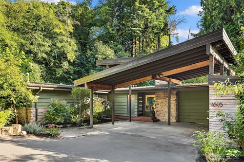 4505 W Raye St, Seattle, WA, 98199-3009 | Card Image