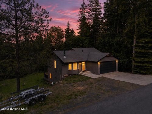 18358 S Watson Rd, Coeur D Alene, ID, 83814-9100 | Card Image