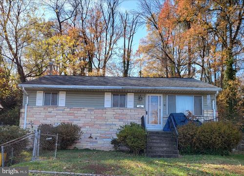 6819 Buchanan St, HYATTSVILLE, MD, 20784-1408 | Card Image