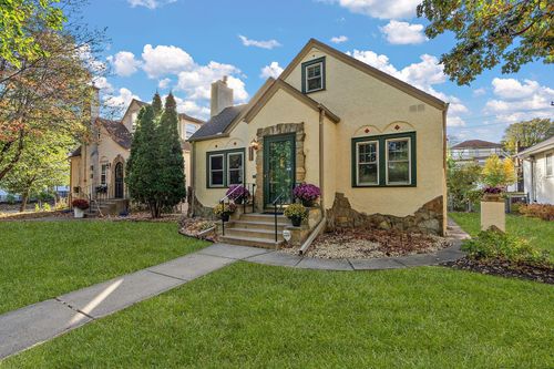 5252 Drew Ave S, Minneapolis, MN, 55410-2004 | Card Image