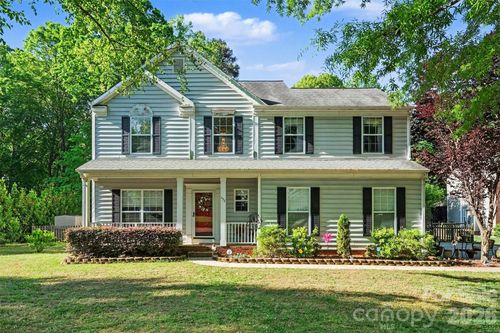 153 Castleton Dr, Mooresville, NC, 28117-6872 | Card Image