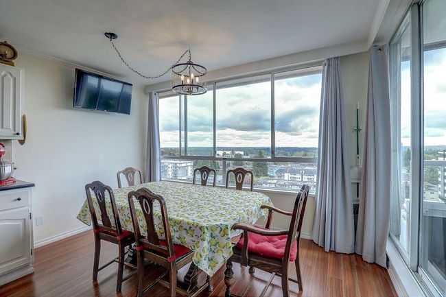 1204 - 11980 222 St, Condo with 2 bedrooms, 2 bathrooms and null parking in Maple Ridge BC | Image 8