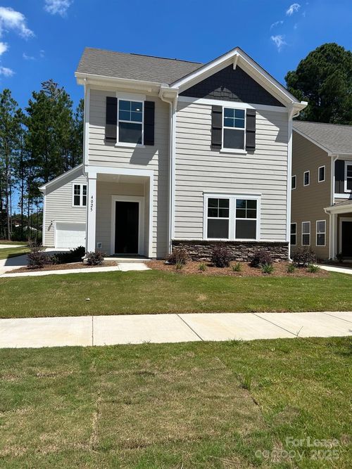 4025 Grommet Ct, Matthews, NC, 28105-0149 | Card Image