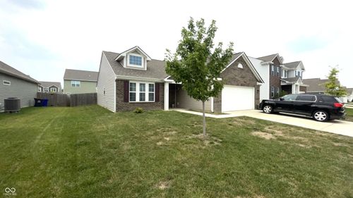 3243 Sand Walk Dr, Kokomo, IN, 46902-5672 | Card Image
