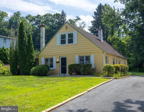 742 Marshall Dr, WEST CHESTER, PA, 19380-2364 | Card Image