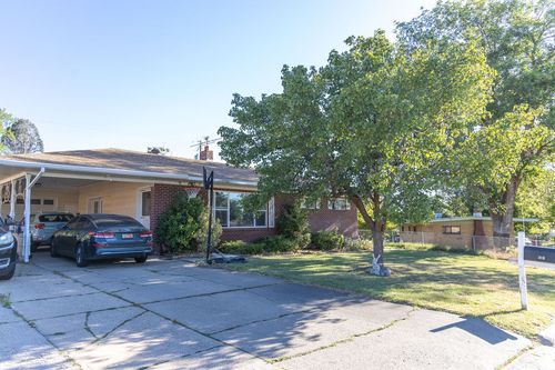 2105 3875, Roy, UT, 84067-3527 | Card Image
