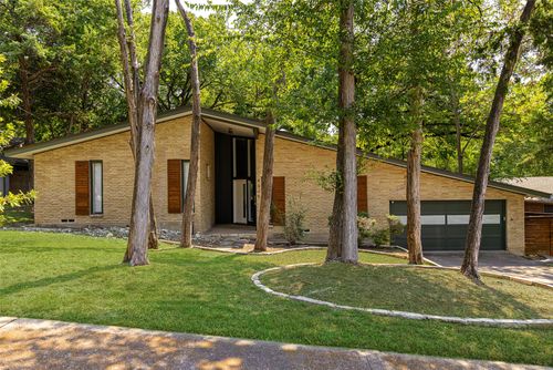 4516 Dove Creek Way, Dallas, TX, 75232-1026 | Card Image