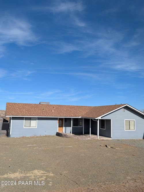 20256 E Yucca Dr, Mayer, AZ, 86333-2161 | Card Image