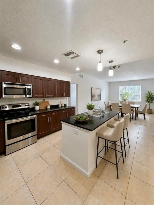 1590 Cameron Samuel Ln, West Palm Beach, FL, 33401 | Card Image