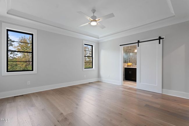 1st Fl Primary Suite | Image 19