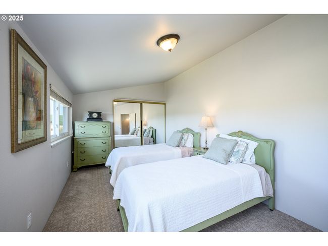 11795 Ne Finn Hill Loop, House other with 3 bedrooms, 2 bathrooms and 3 parking in Carlton OR | Image 42