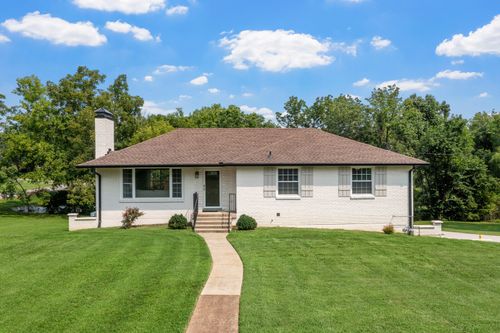 801 Joyce Ln, Nashville, TN, 37216-1209 | Card Image