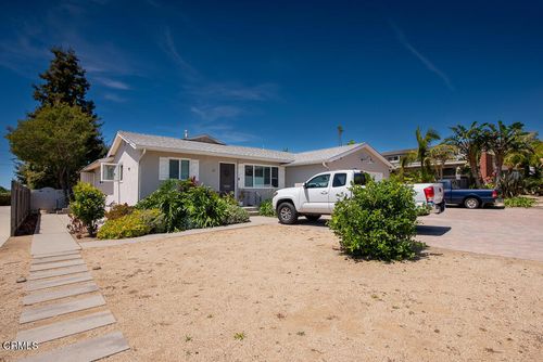 65 College Drive, Ventura, CA, 93003 | Card Image