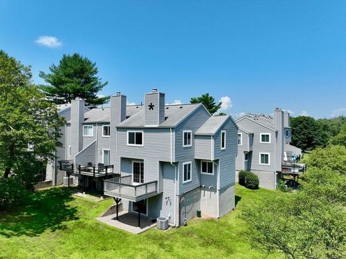 21-21 Autumn Ln, Amherst, MA, 01002-3315 | Card Image