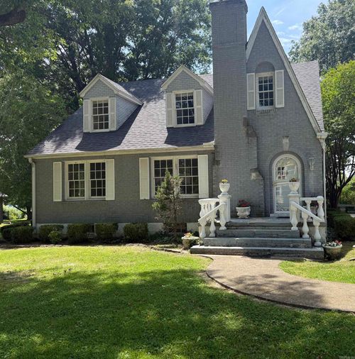 582 N 4th Ave, Piggott, AR, 72454-1603 | Card Image