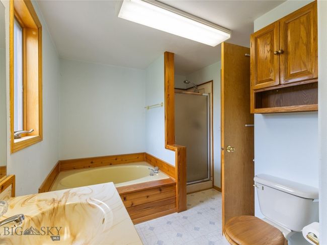 10 Sunflower Ln, House other with 3 bedrooms, 3 bathrooms and null parking in Livingston MT | Image 28