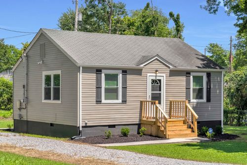 303 Park Ln, Clarksville, TN, 37042-6424 | Card Image