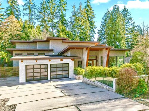388 Hidhurst Pl, West Vancouver, BC, V7S1K1 | Card Image