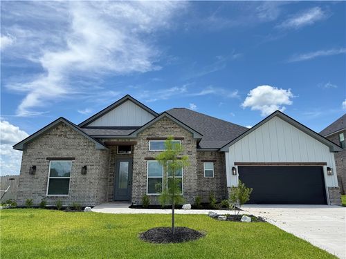 4213 Skylar Dr, College Station, TX, 77845-2253 | Card Image