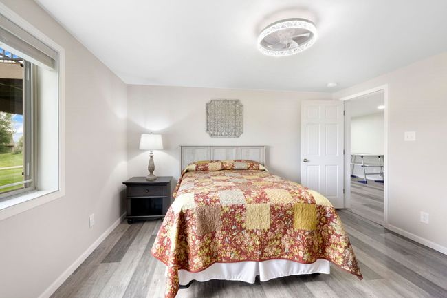 105 Community Dr, Condo with 3 bedrooms, 3 bathrooms and null parking in FALL RIVER WI | Image 34