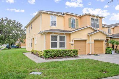 590 Mount Olympus Boulevard, Townhouse with 4 bedrooms, 3 bathrooms and null parking in New Smyrna Beach FL | Image 2