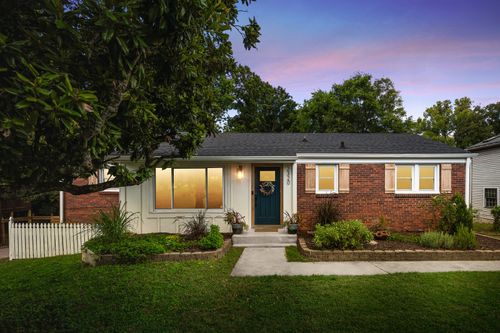 2320 Dennywood Dr, Nashville, TN, 37214-1747 | Card Image