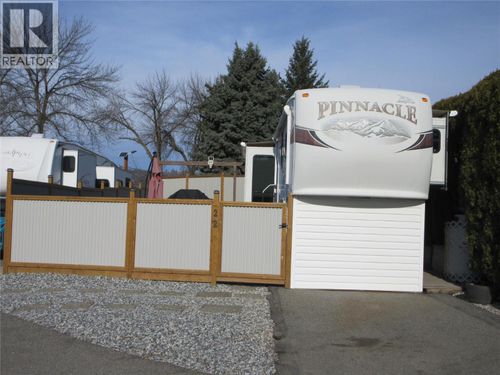 22-415 Commonwealth Road, Kelowna, BC, V4V1P4 | Card Image