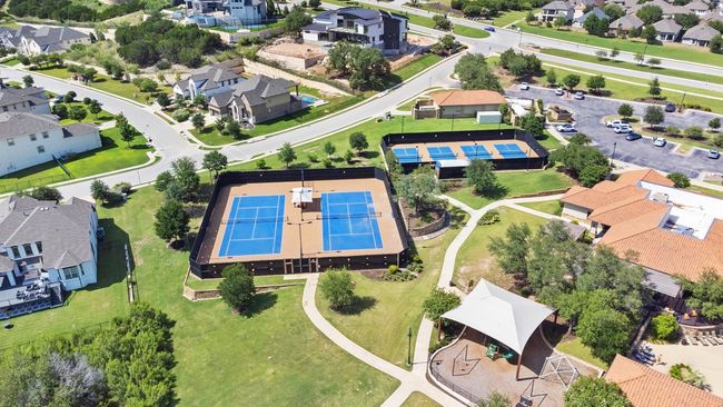 View of property location featuring nearby suburban area | Image 40
