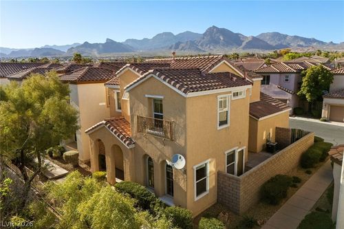 12053 Hathaway Pines Ln, Las Vegas, NV, 89138-4502 | Card Image