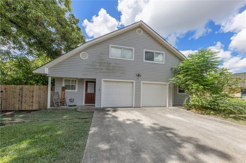 a-1200 Holik Dr, College Station, TX, 77840-5130 | Card Image
