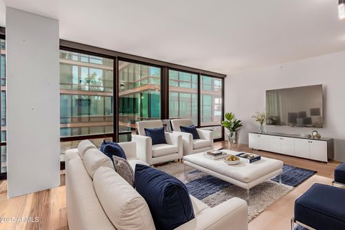 531-4808 N 24th St, Phoenix, AZ, 85016-4842 | Card Image