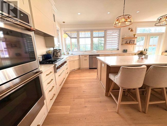 2105 Foothill Dr, Home with 5 bedrooms, 3 bathrooms and null parking in Thunder Bay ON | Image 14