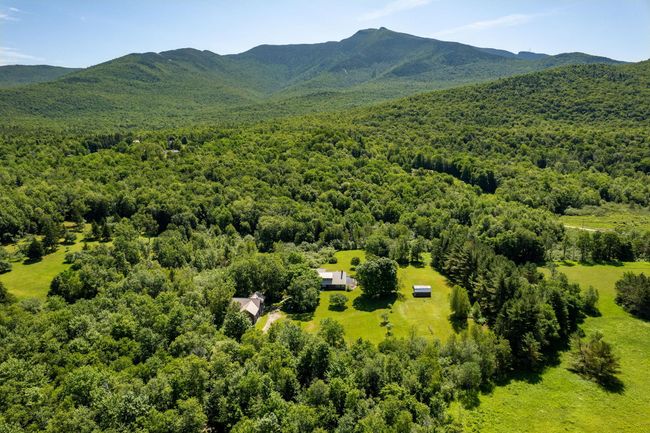 464 Pleasant Valley Rd, House other with 4 bedrooms, 4 bathrooms and null parking in Underhill VT | Image 22