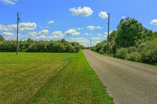 3 Limber Rd, Jackson Center, PA, 16133 | Card Image