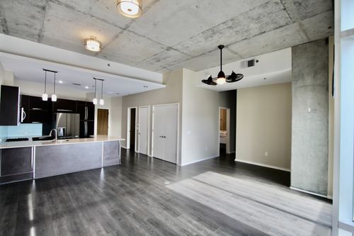 unit-807-700 12th Ave S, Nashville, TN, 37203-3372 | Card Image