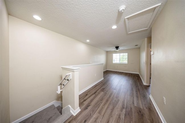 Upstairs loft | Image 14