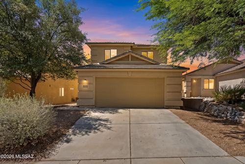 675 W Ash Ridge Dr, Green Valley, AZ, 85614-5493 | Card Image