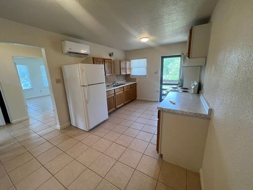 219 N 1st St, Kingsville, TX, 78363-4306 | Card Image