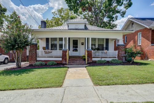 919 E Hillcrest Dr, Johnson City, TN, 37604-4413 | Card Image