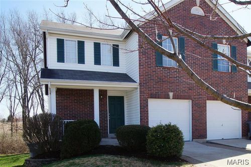 619 Timber Creek Trl, O Fallon, MO, 63368-8177 | Card Image