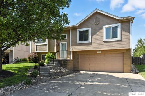 17118 Sprague St, Omaha, NE, 68116-3026 | Card Image