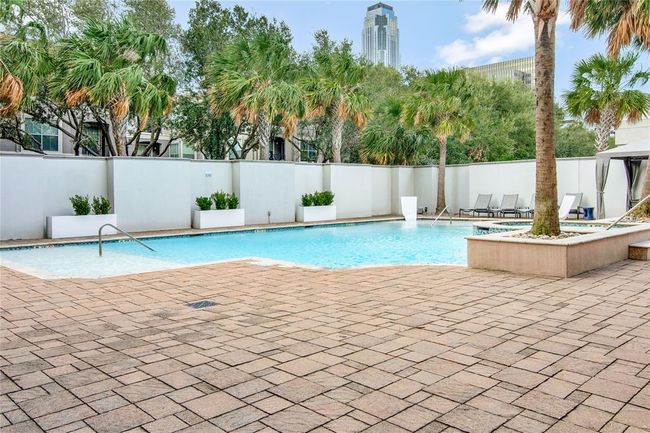 UNIT-1702 - 3388 Sage Rd, Condo with 3 bedrooms, 3 bathrooms and null parking in Houston TX | Image 39